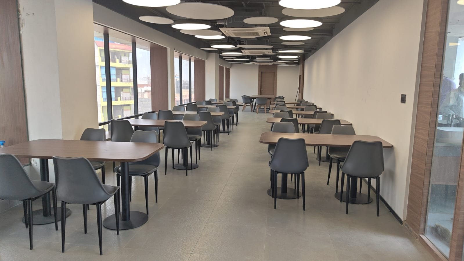 Canteen avanti